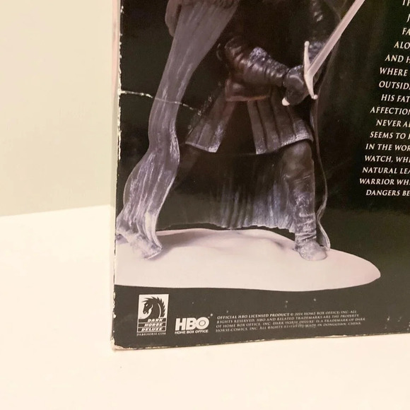 2014  Game Of Thrones Jon Snow Action Figure Dark Horse Deluxe HBO - Picture 9 of 16